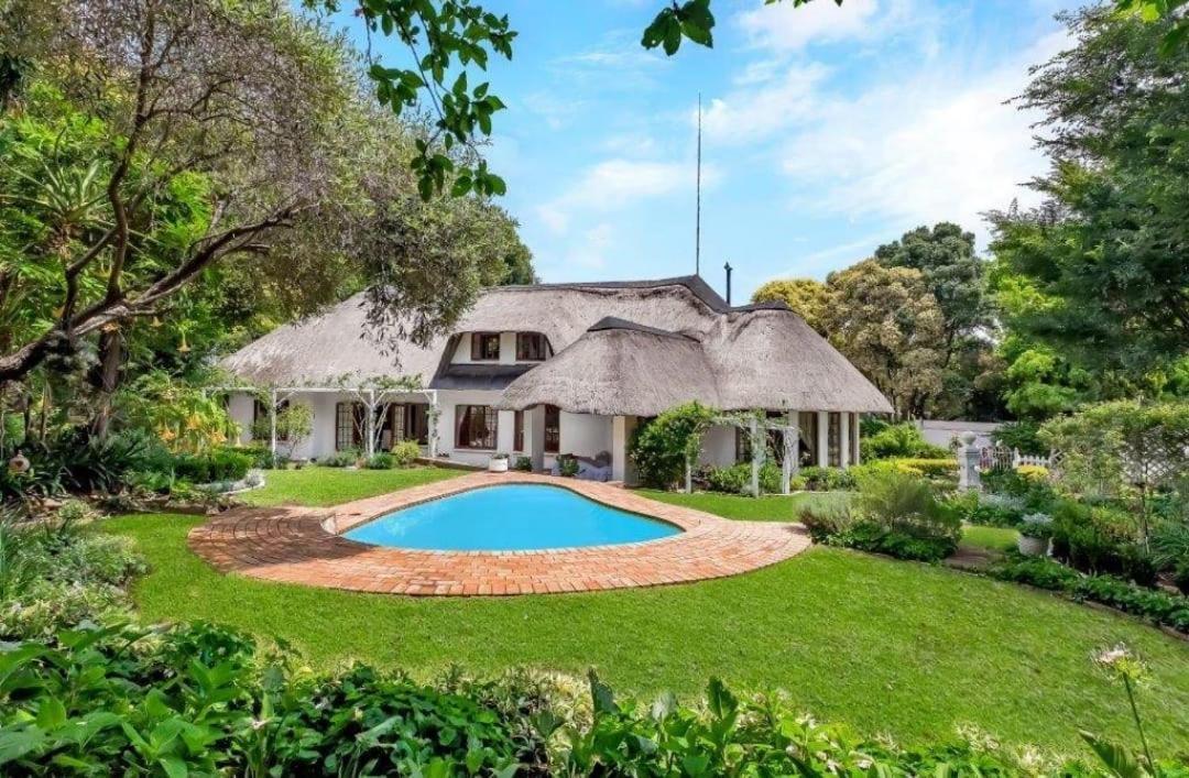Libra Lodge Sandton Exteriér fotografie